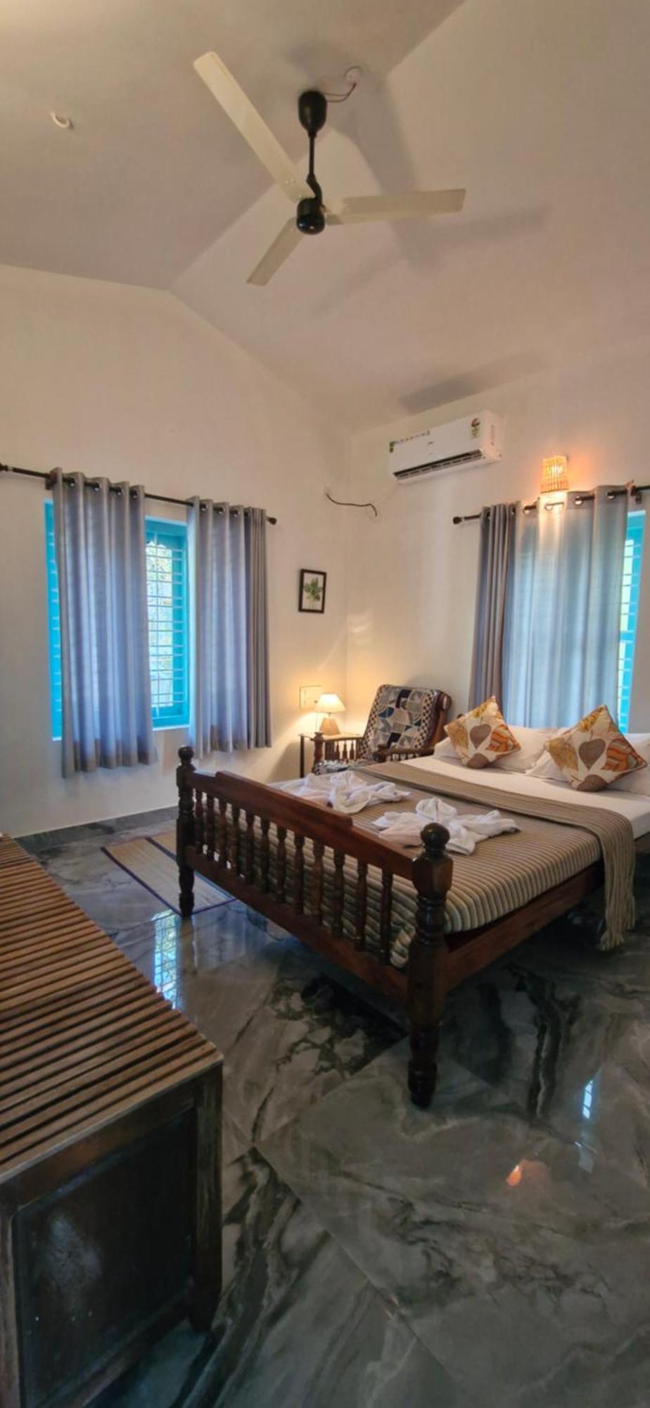 Blue Cove Villa Varkala Exteriör bild